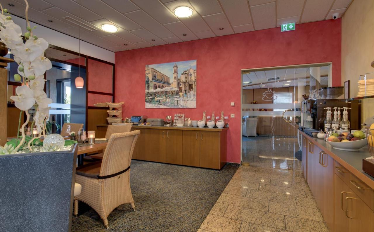 Hotel Merkur Landstuhl Extérieur photo